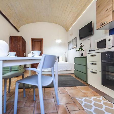 Suite Home Al Centro Di ساساري المظهر الخارجي الصورة