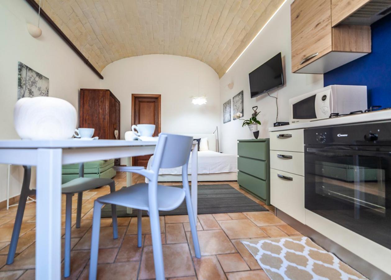 Suite Home Al Centro Di ساساري المظهر الخارجي الصورة