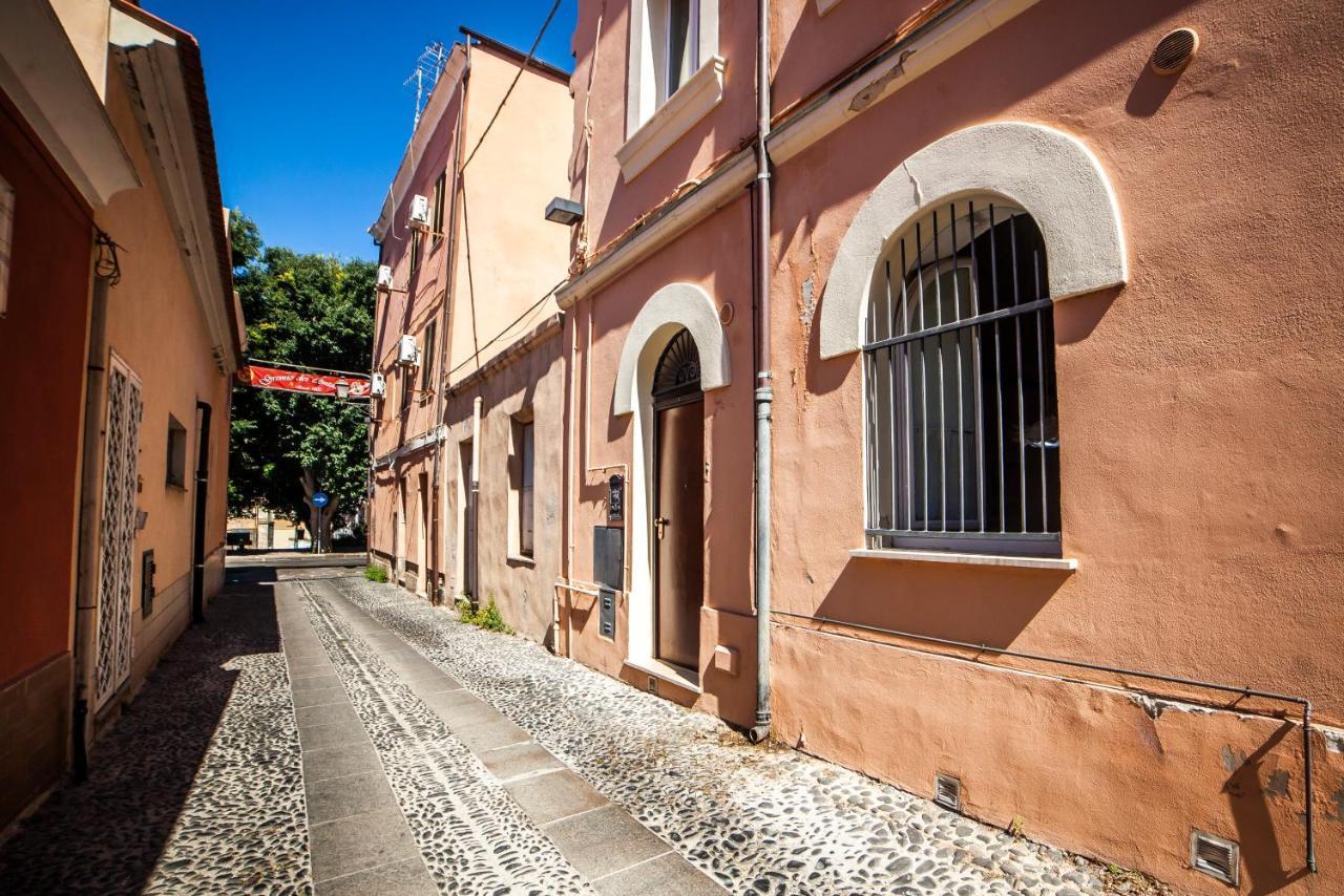 Suite Home Al Centro Di ساساري المظهر الخارجي الصورة
